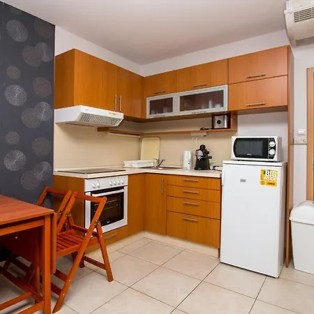 145 - Fiatalos, Oldalpanoramas, Vizkoezeli Apartman
